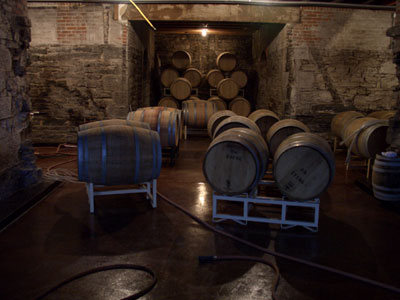 Wine barrel asymmetry